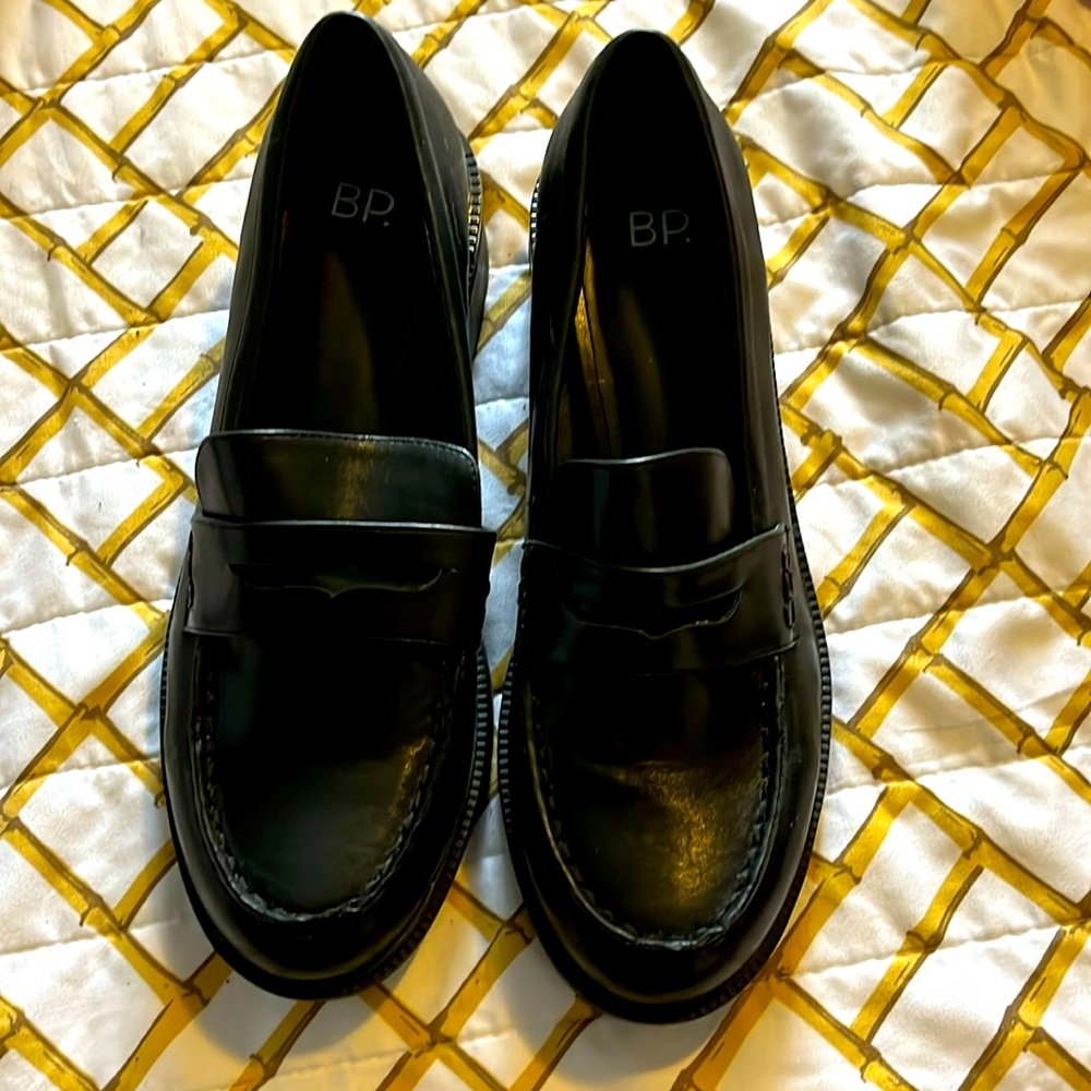 Brass Plum by Nordstrom’s penny loafers with a little heel size 10
